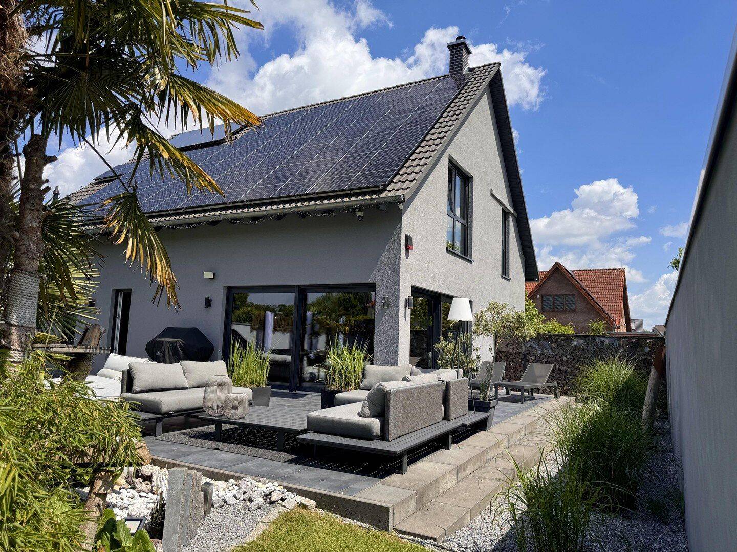 Modernes Premiumhaus mit High-End-Ausstattung und nahezu energieautarker Technik in Herford, 32052 Herford