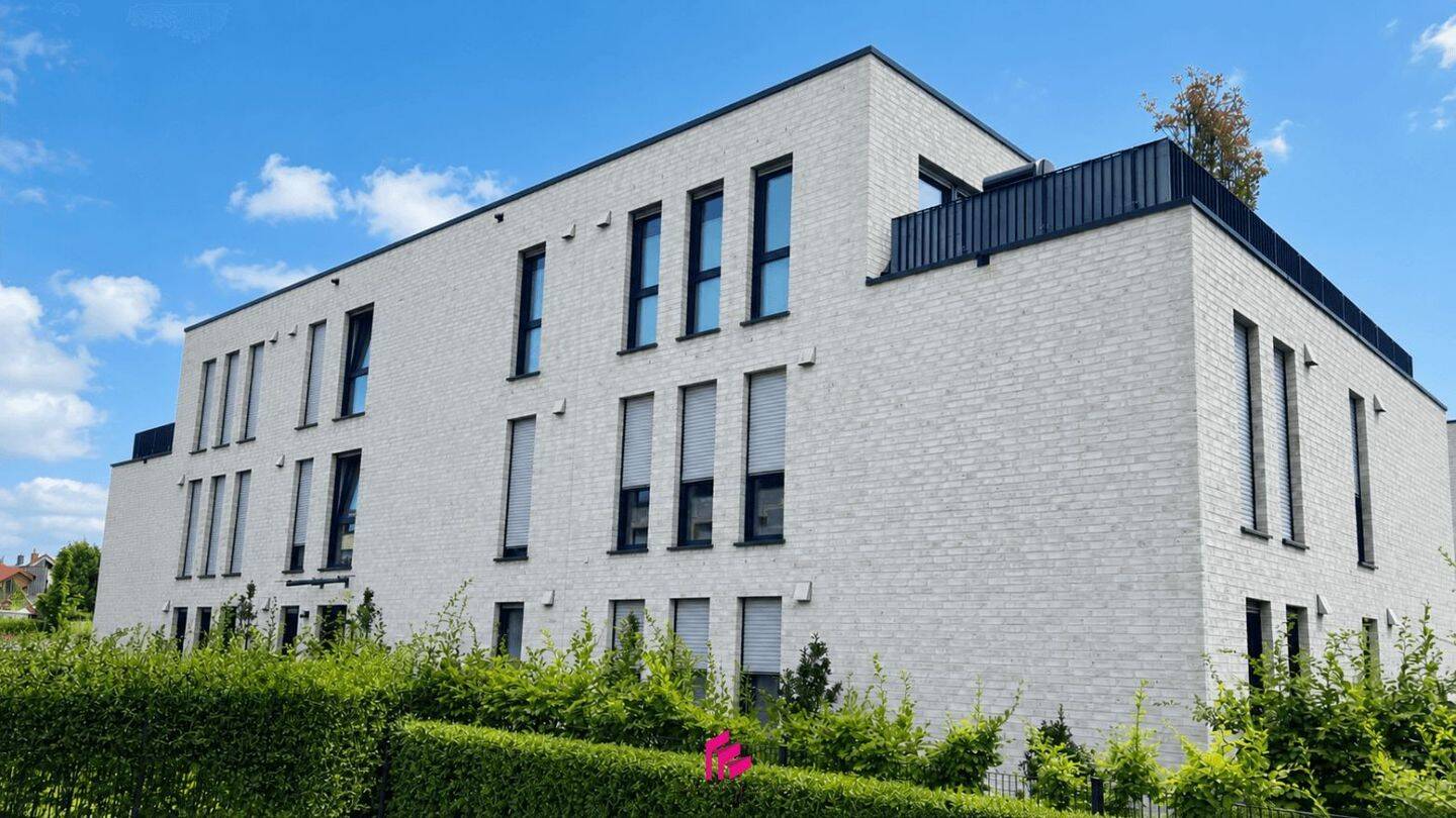 Lotte | Penthousewohnung mit großzügiger Dachterrasse und Aufzug, 49504 Lotte