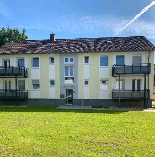 schöne 2,5-Zi.-Wohnung mit großem Balkon!, 44793 Bochum (Hamme Hordel Innenstadt Weitmar Wiemelhausen)