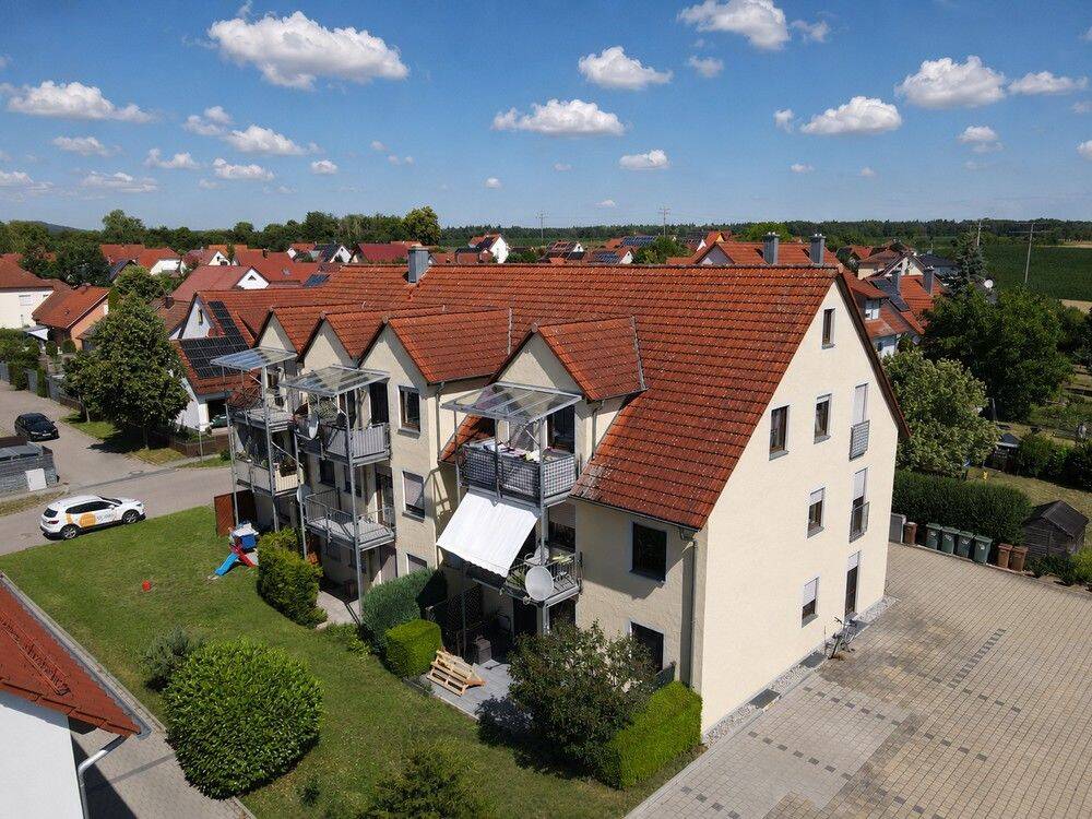BARRIEREFREI UND GARTEN – 2-Zimmer-Wohnung mit Garage, 91717 Wassertrüdingen