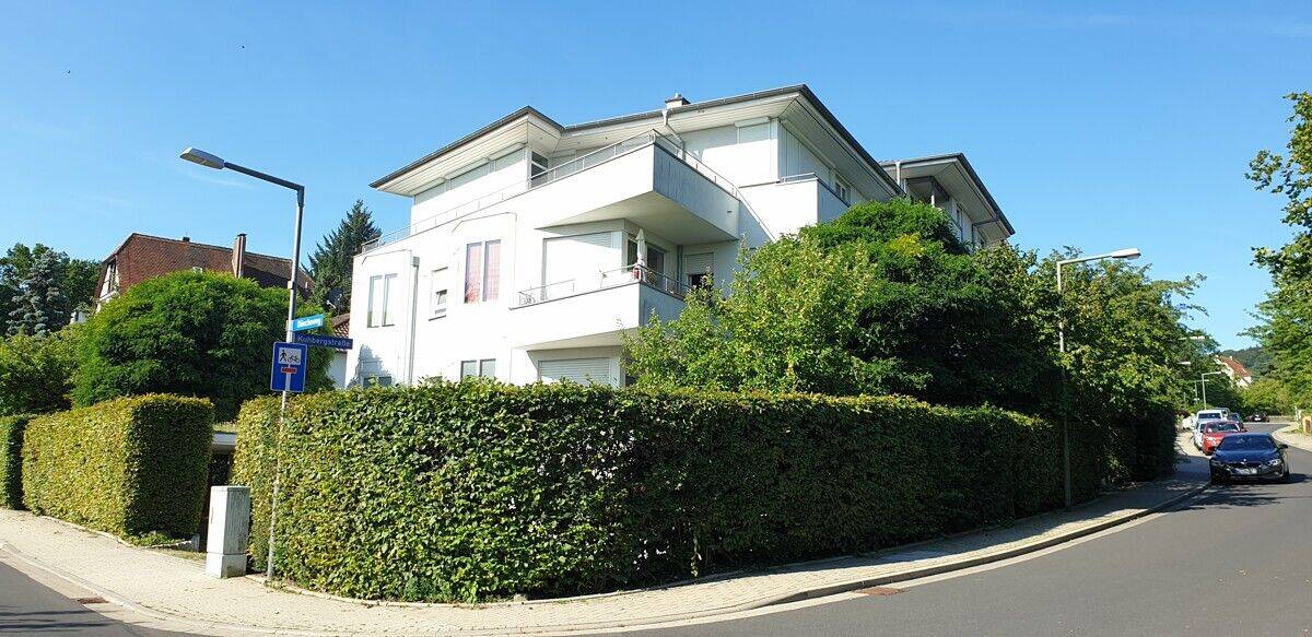 Wohnen am Brasselsberg – Helle Erdgeschosswohnung mit großem Balkon, 34131 Kassel (Bad Wilhelmshöhe Brasselsberg Kirchditmold)