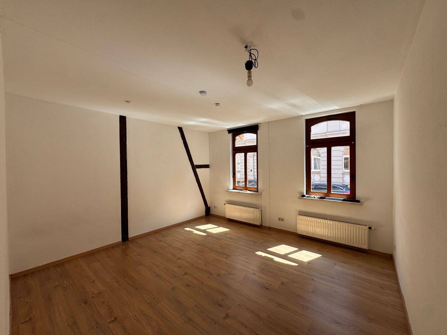 4 Raum Wohnung in zentraler Lage, 7743 Jena