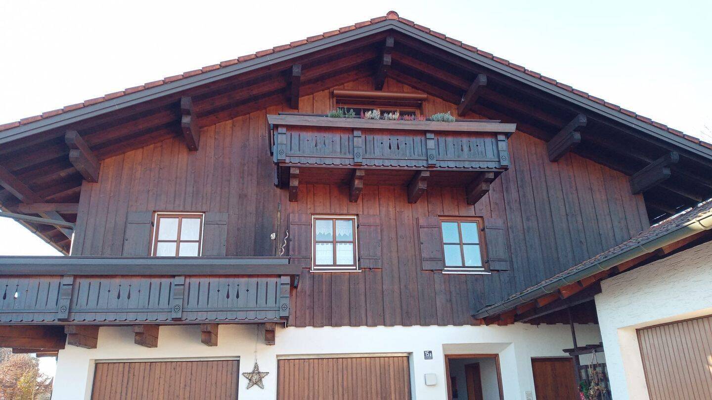 2-Zimmer Mansardenwohnung in ruhiger zentraler Lage, 83416 Saaldorf-Surheim