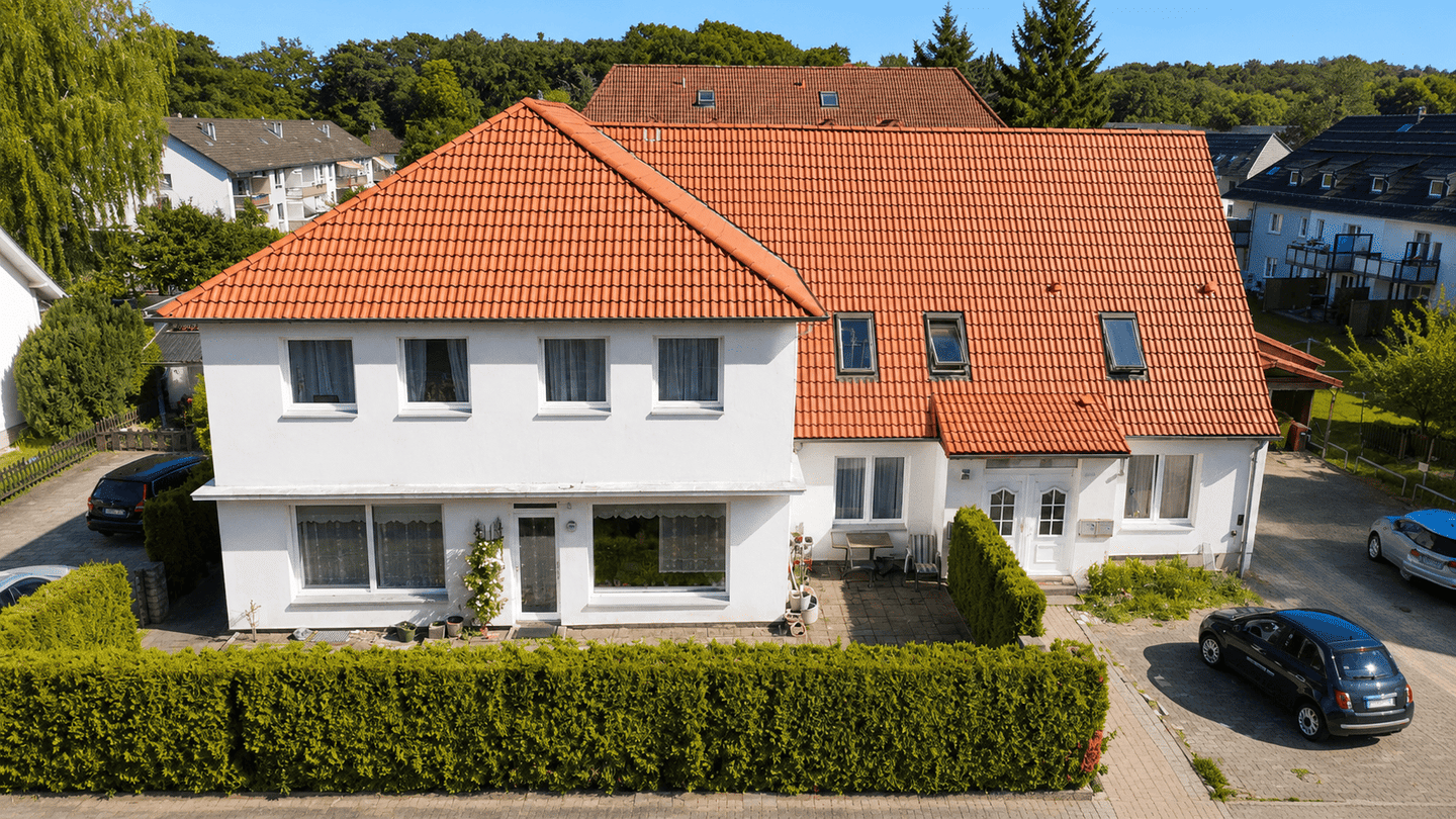 Wohnungspaket mit ca. 5,16 % Bruttorendite, Stellplätzen und Ausbaureserve in Schwarzenbek, 21493 Schwarzenbek