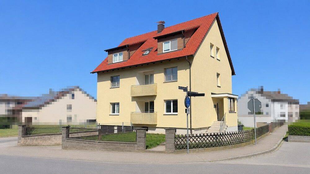 ERDGESCHOSS UND TERRASSE – 4-Zimmer-Eigentumswohnung mit Garage, 91781 Weißenburg i. Bay.