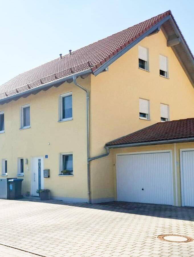 bei Erding- in Berglern moderne DHH 5-Zi. Garten Gge., 85459 Berglern