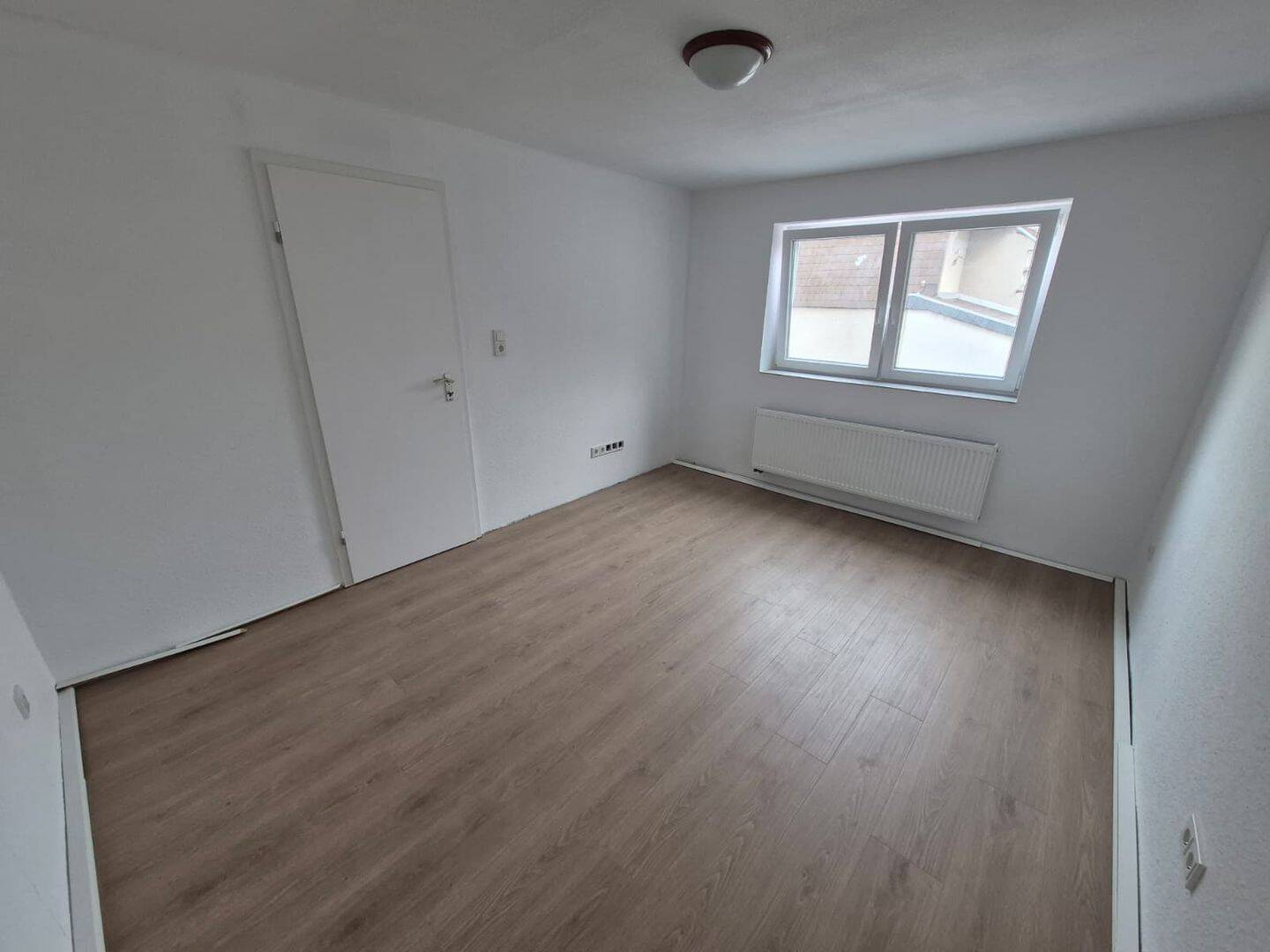 Anliegerwohnung mit separatem Eingang, 53757 Sankt Augustin