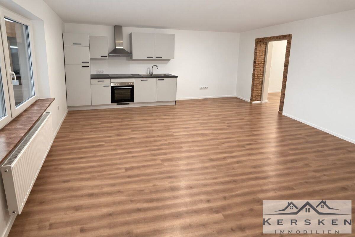 2-Zi. Erdgeschosswohnung mit EBK, Badezimmer und KfZ-Stellplatz in Martfeld zu vermieten., 27327 Martfeld