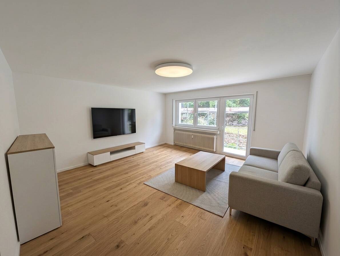 Erstbezug nach Sanierung: Stilvolle 2‑Zimmer‑Wohnung mit 2 Balkonen in Baden‑Baden, 76530 Baden-Baden (Ebersteinburg Innenstadt Lichtental Varnhalt Weststadt)