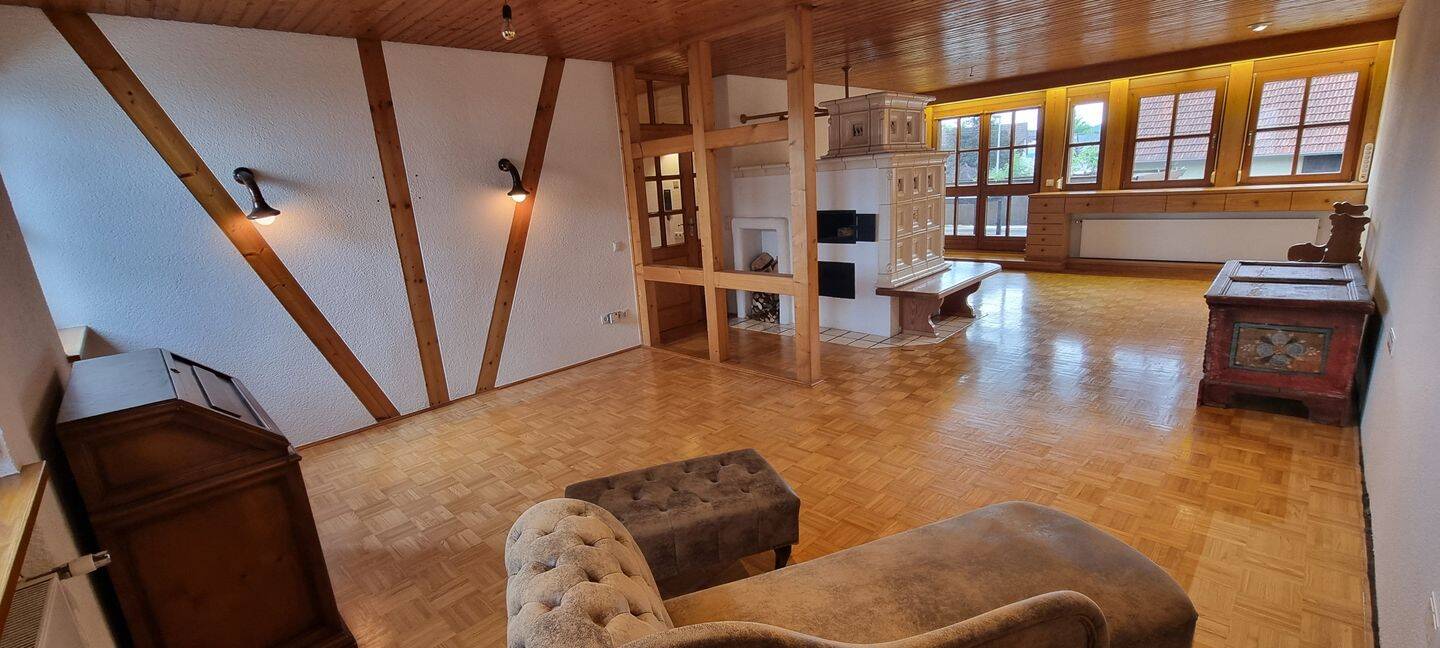Naturidylle mit Veste-Blick: Stilvoller Altbau-Charme trifft modernen Komfort in Coburg-Beiersdorf, 96450 Coburg