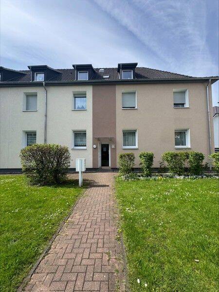 Auf gute Nachbarschaft: charmante 3-Zimmer-Wohnung, 45329 Essen (Altenessen-Nord Karnap Vogelheim)