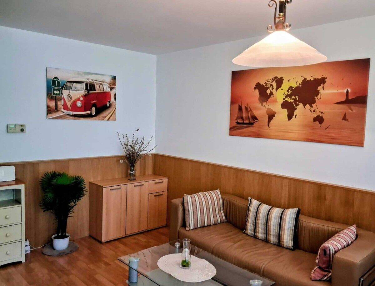 Möblierte 3-Zimmer-Wohnung in München-Aubing, 81249 München (Allach-Untermenzing Aubing-Lochhausen-Langwied Pasing-Obermenzing)