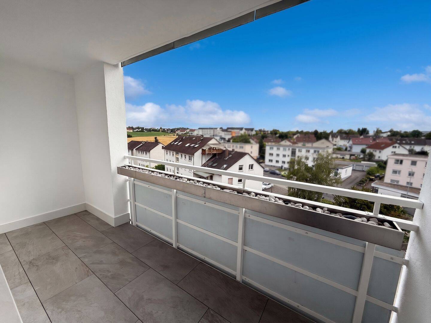 Weitblick inklusive: 3-Zimmer-Wohnung mit Aufzug und barrierefreiem Zugang, 36093 Künzell