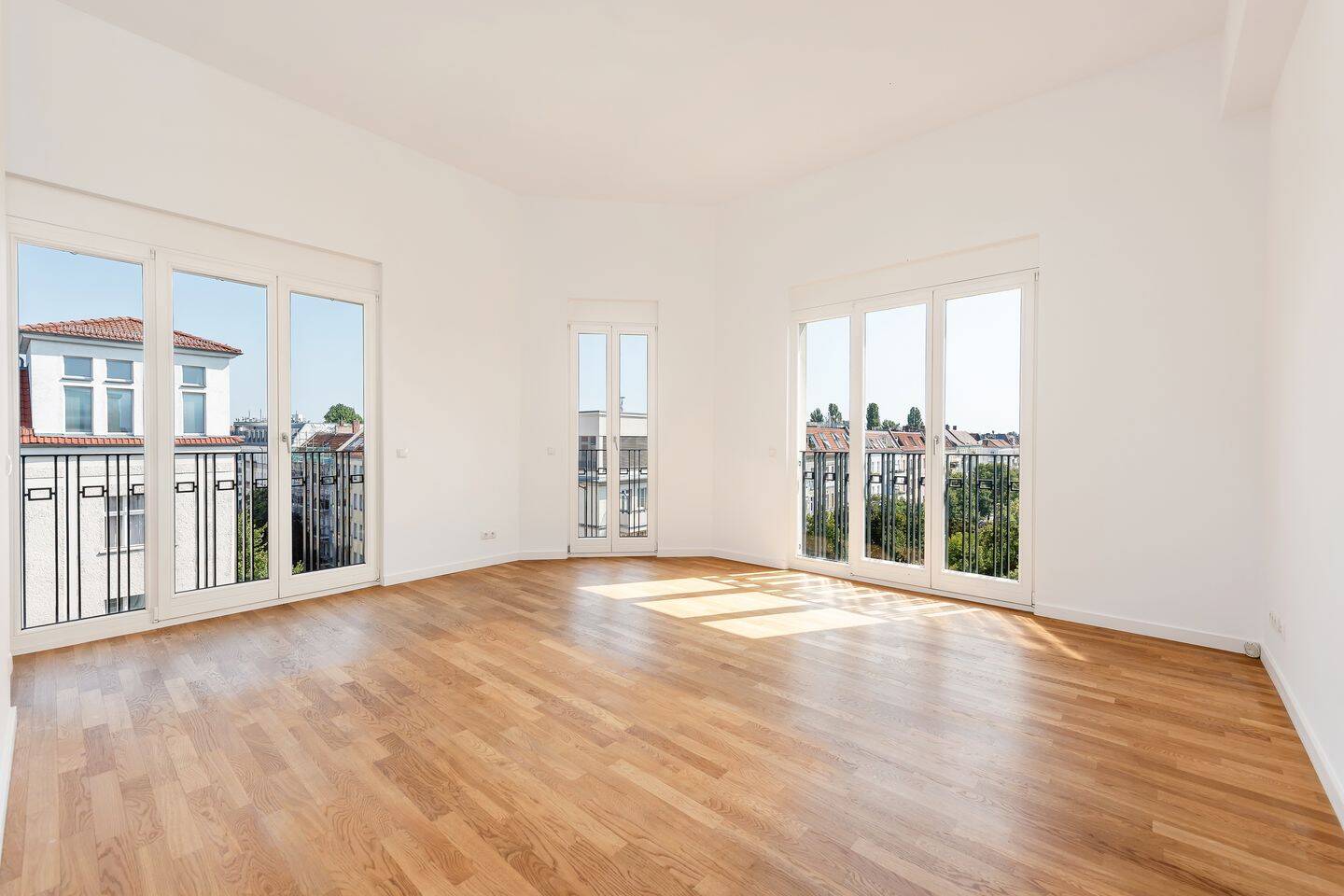 Hoch hinaus: Elegantes Penthouse mit Panorama und viel Licht, 10245 Berlin (Friedrichshain-Kreuzberg Friedrichshain)