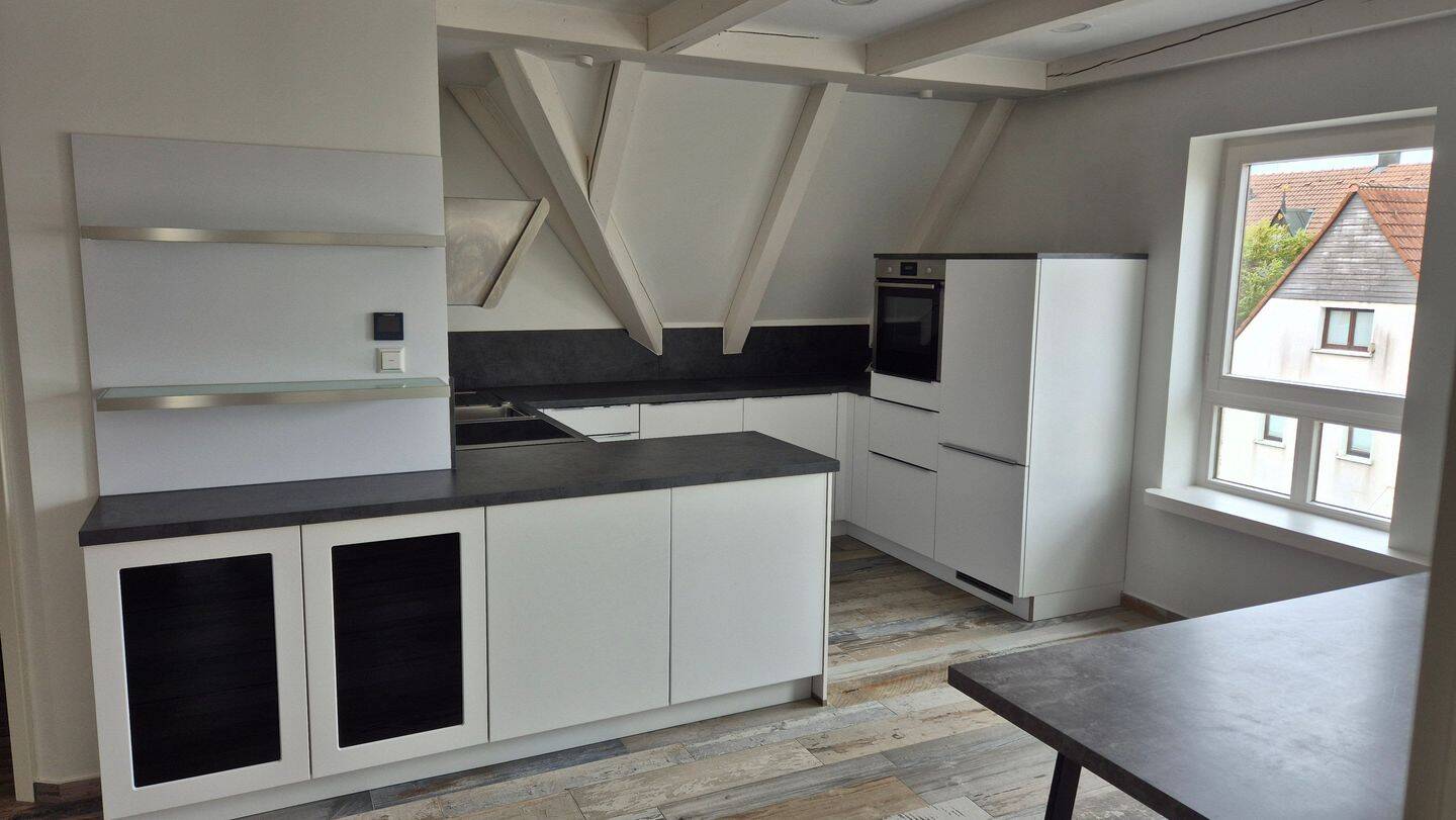Großzügige Maisonette mit offenem Wohngefühl – provisionsfrei, 71116 Gärtringen