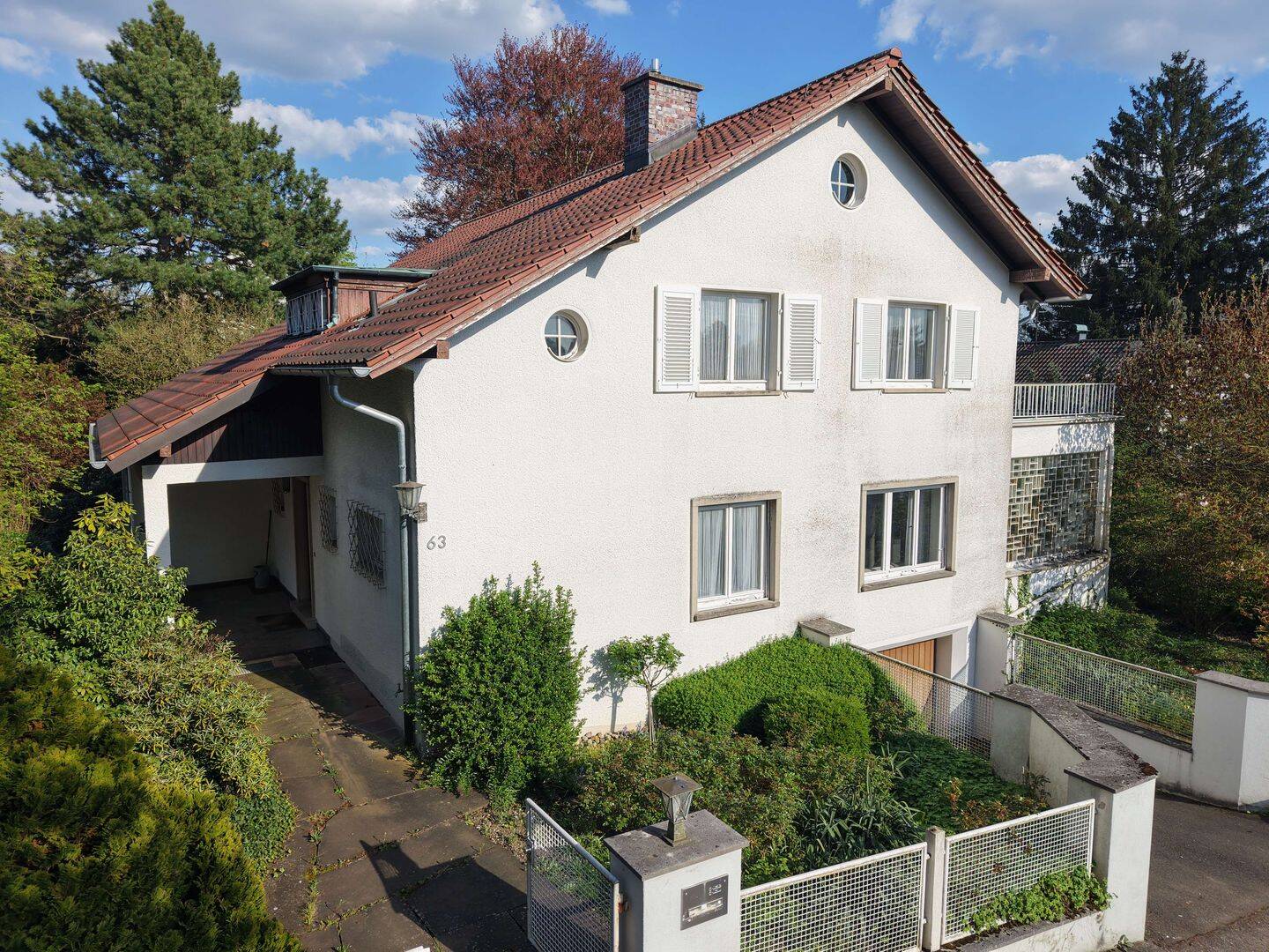 Ihre Chance!! Großzügiges Einfamilienhaus in begehrter Lage, 73033 Göppingen