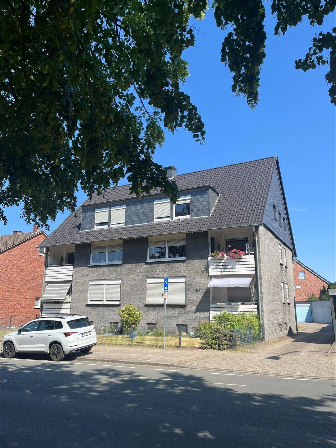 Gemütliche 3 Zimmer-Dachgeschosswohnung inkl. Einbauküche im Westen von Hamm, 59067 Hamm