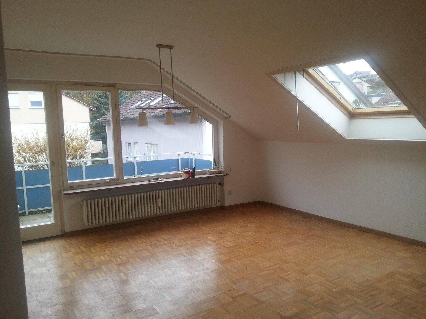 4 Zimmer DG- Wohnung 83 qm zu vermieten, 70378 Stuttgart