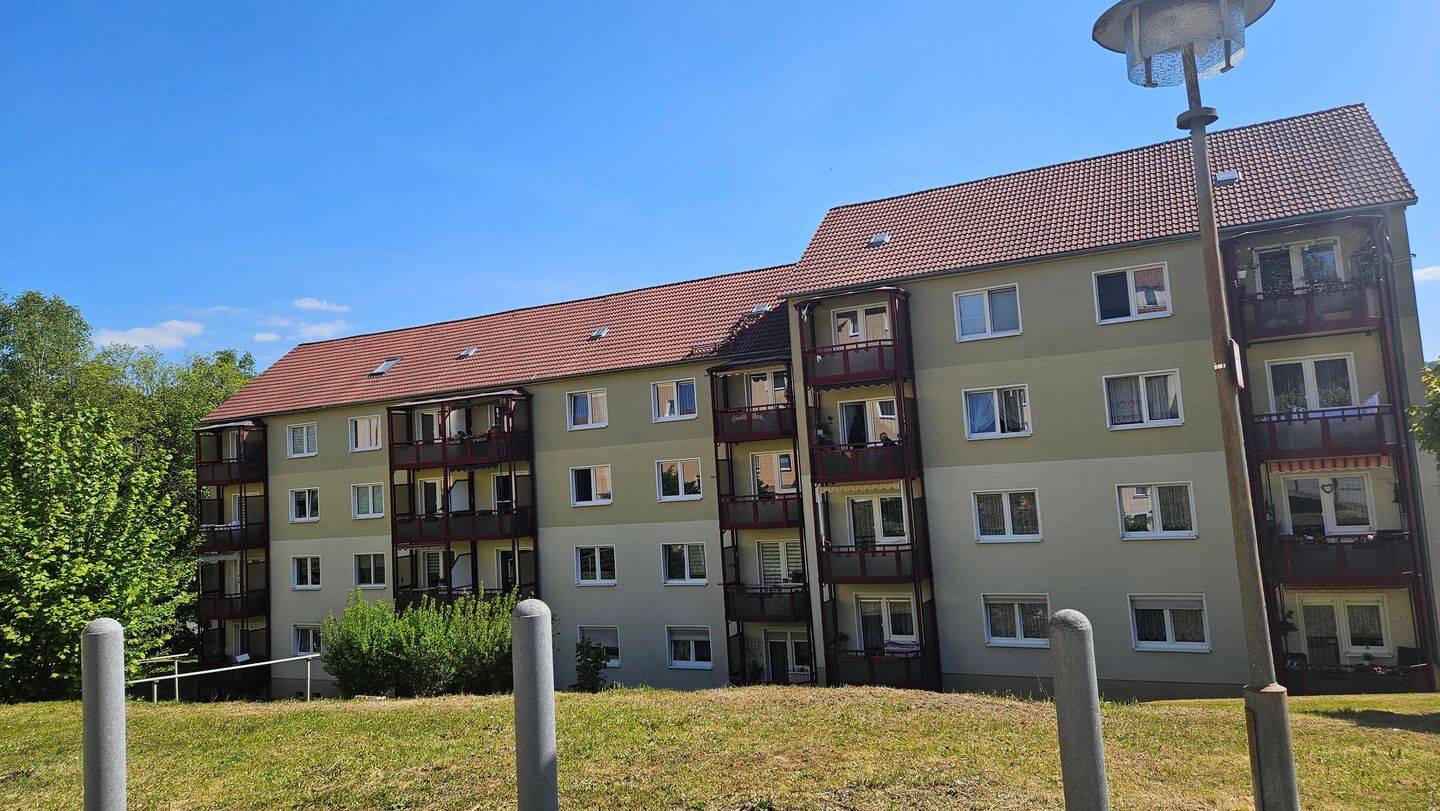 Sonnige 3 Raum-Wohnung mit Blick über Sebnitz, 1855 Sebnitz