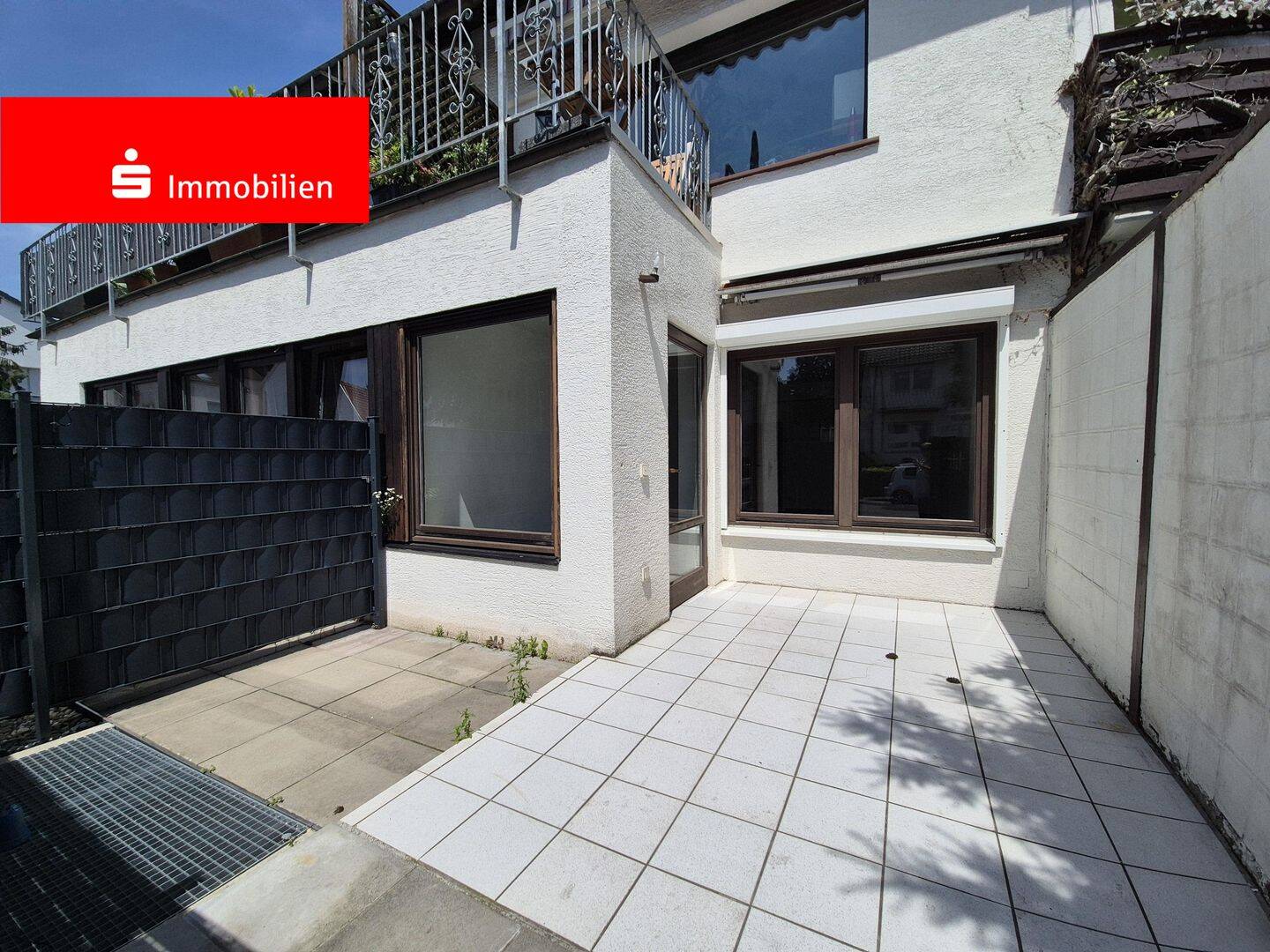 Terrassenwohnung mit 2 Parkplätzen, 65812 Bad Soden am Taunus