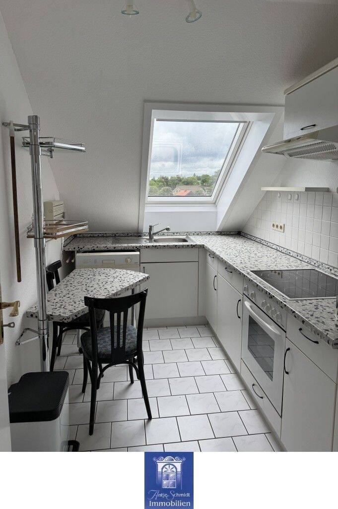 Ruhig gelegene Wohnung in grüner Lage!, 1774 Klingenberg