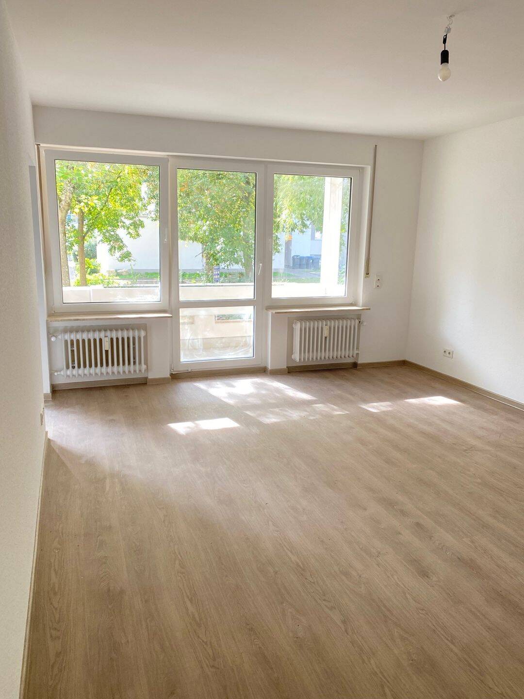 NUR MIT WBS – 4 ZKB Wohnung mit Balkon in Trier-Ehrang zum 01.09.2026!, 54293 Trier
