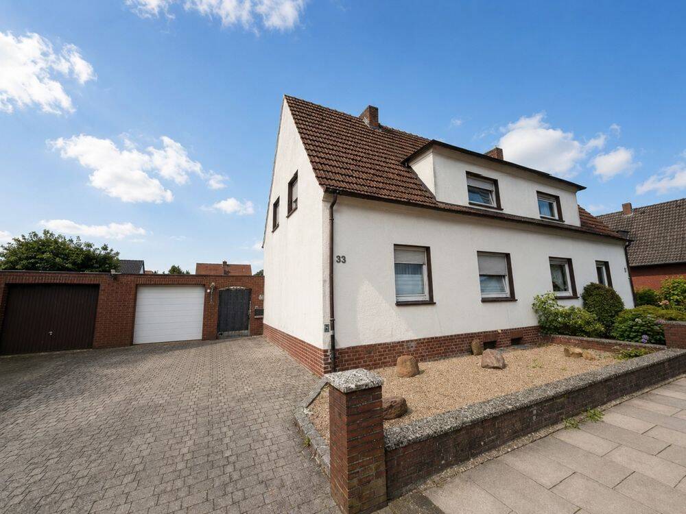 Doppelhaushälfte mit Garage in beliebter Lage, 48431 Rheine