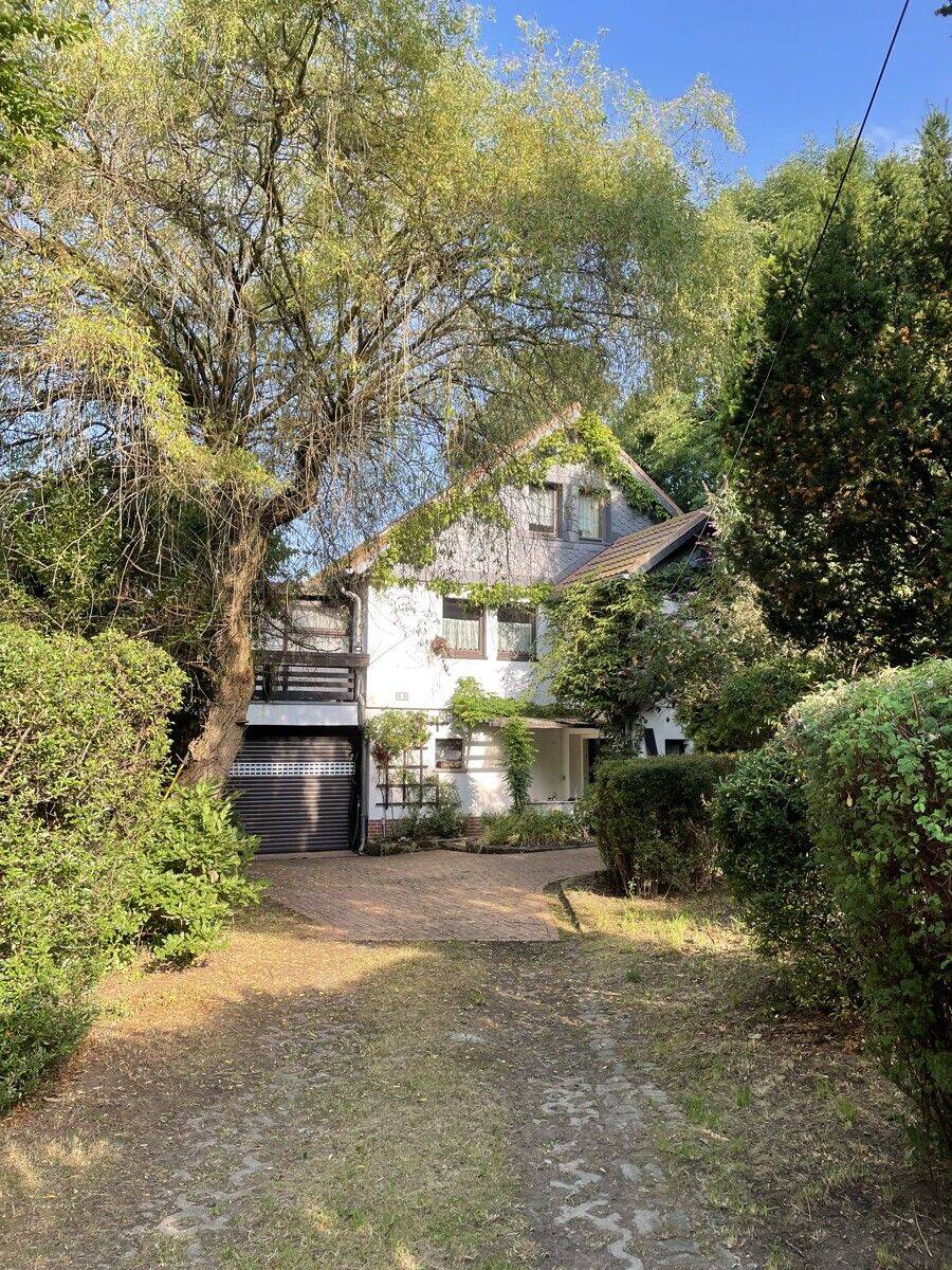 Einfamilienhaus in Eckartsberg, 2763 Mittelherwigsdorf