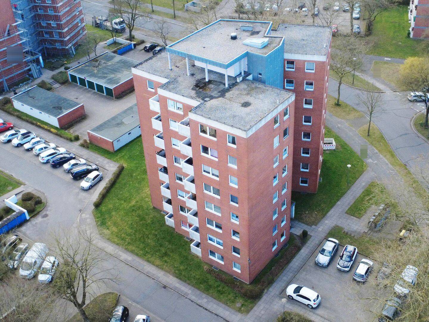 image-72406381