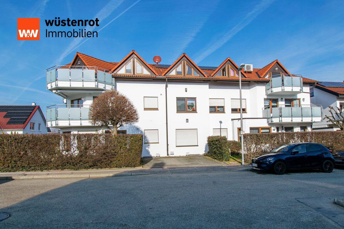 Außergewöhnliche 3-Zimmer-Dachgeschosswohnung in begehrter Wohnlage in Möglingen, 71696 Möglingen