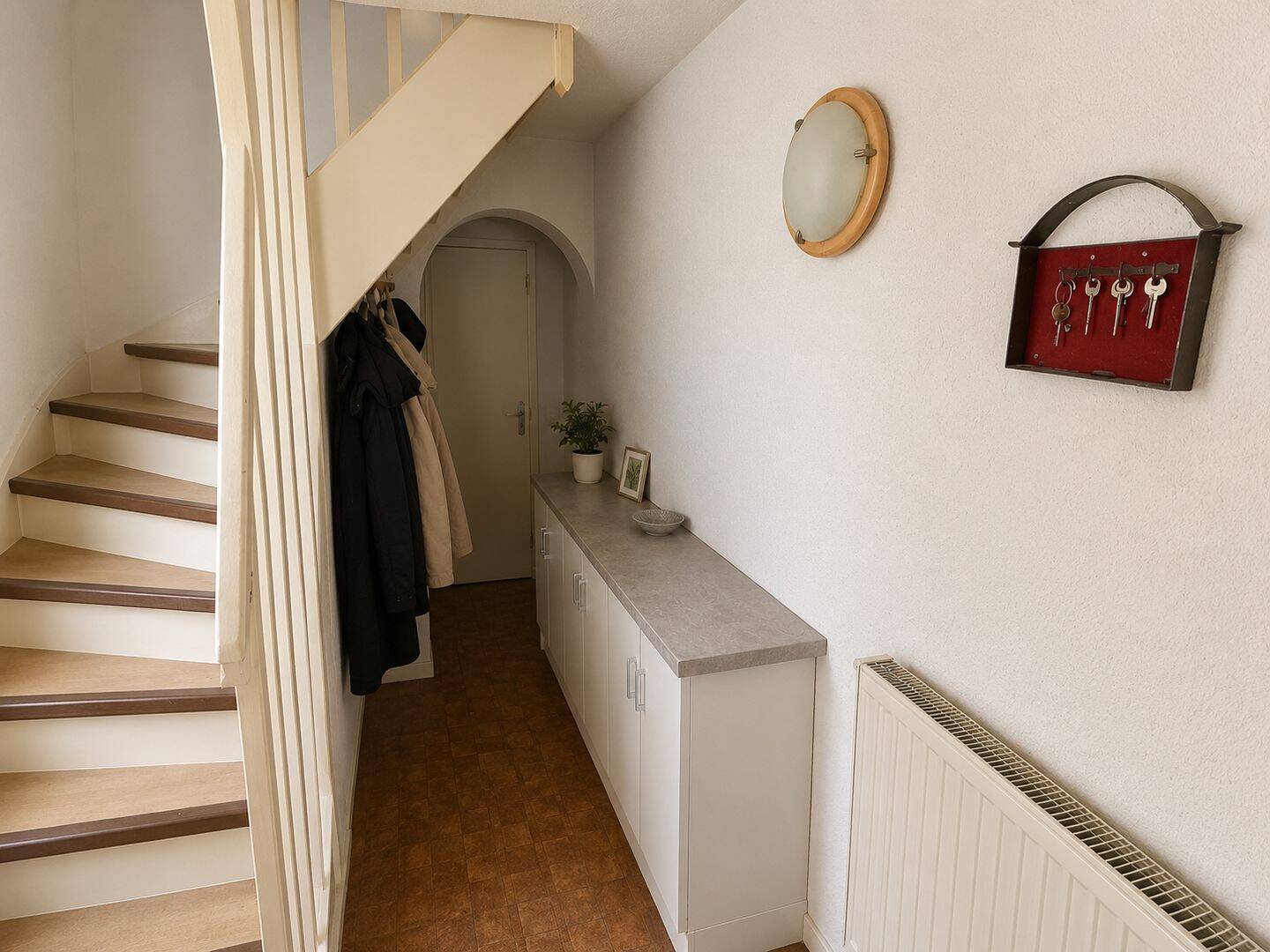 Ruhig gelegenes Einfamilienhaus mit Garten und viel Potenzial zur Fertigstellung, 95183 Töpen