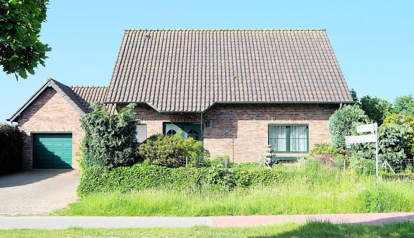 Familienfreundliches Einfamilienhaus mit Garage samt Dachgeschoss nahe der niederländischen Grenze, 47559 Kranenburg
