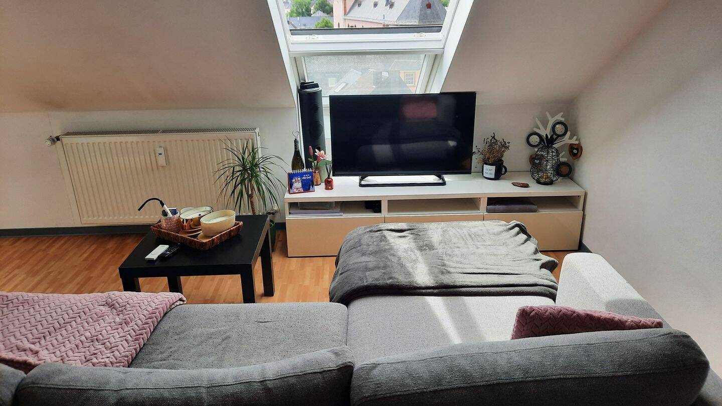 Wittlich-Stadtmitte, Komfort 2 Zimmer-Apartment im Dachgeschoß, 54516 Flußbach