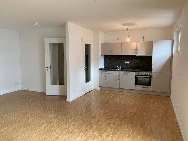 Schöne 3-Zimmer Wohnung mit Einbauküche und Balkon, 90489 Nürnberg (Gärten bei Wöhrd Rennweg Veilhof Wöhrd)