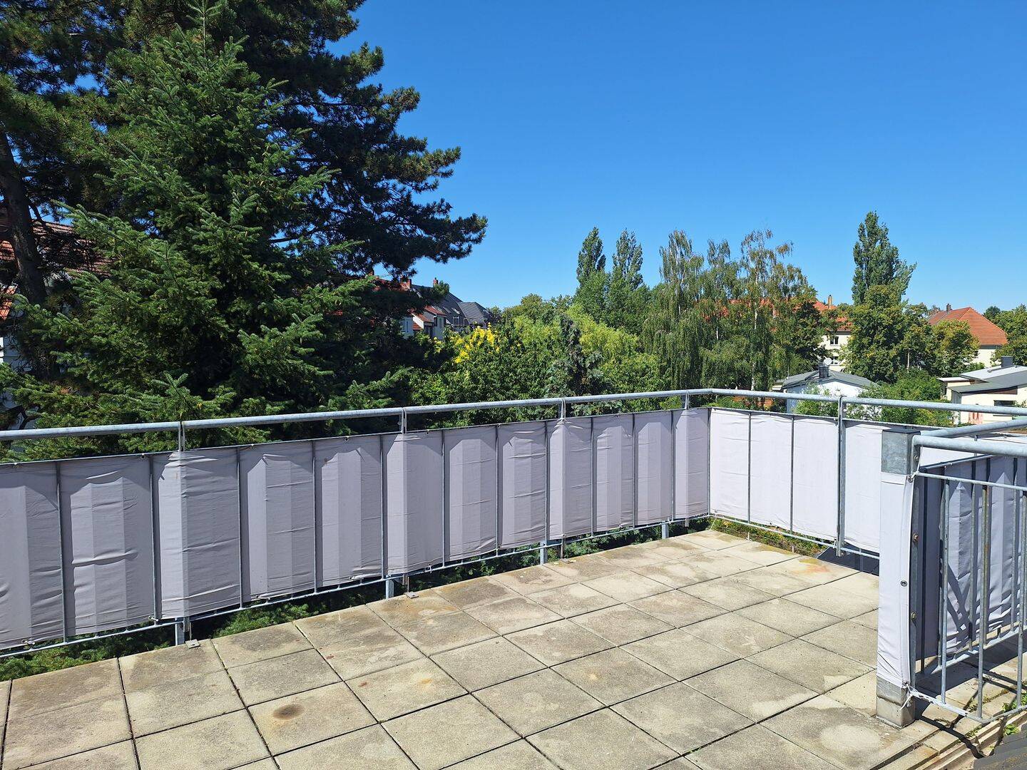 +++FERTIGSTELLUNG 15.09.26 +++DACHGESCHOSS+++2-ZI-WHG+++GROSSE TERRASSE+++HELL+++TOP GRUNDRISS+++BEGRÜNTER INNENHOF+++STELLPLATZ+++, 4159 Leipzig (Lützschena-Stahmeln Möckern Wahren)