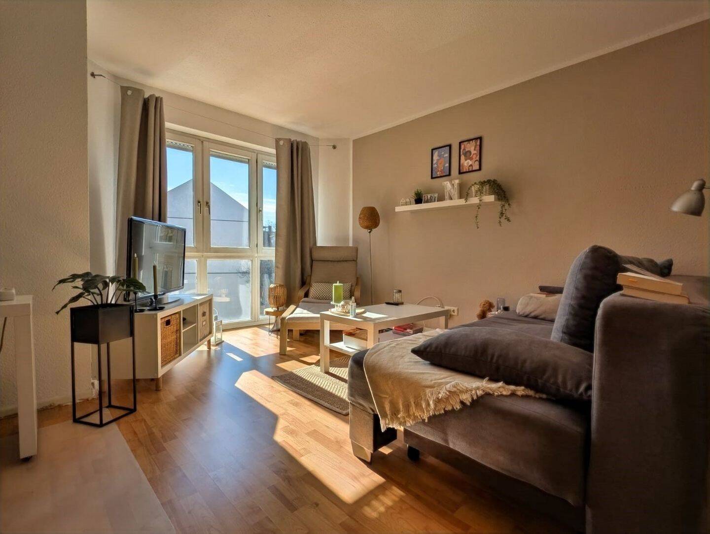 Kompakt, gepflegt, vermietet – zentrumsnahe Ein-Zimmer Wohnung mit TG-Stellplatz, 4105 Leipzig (Zentrum-Nord Zentrum-Nordwest Zentrum-Ost Zentrum-West)