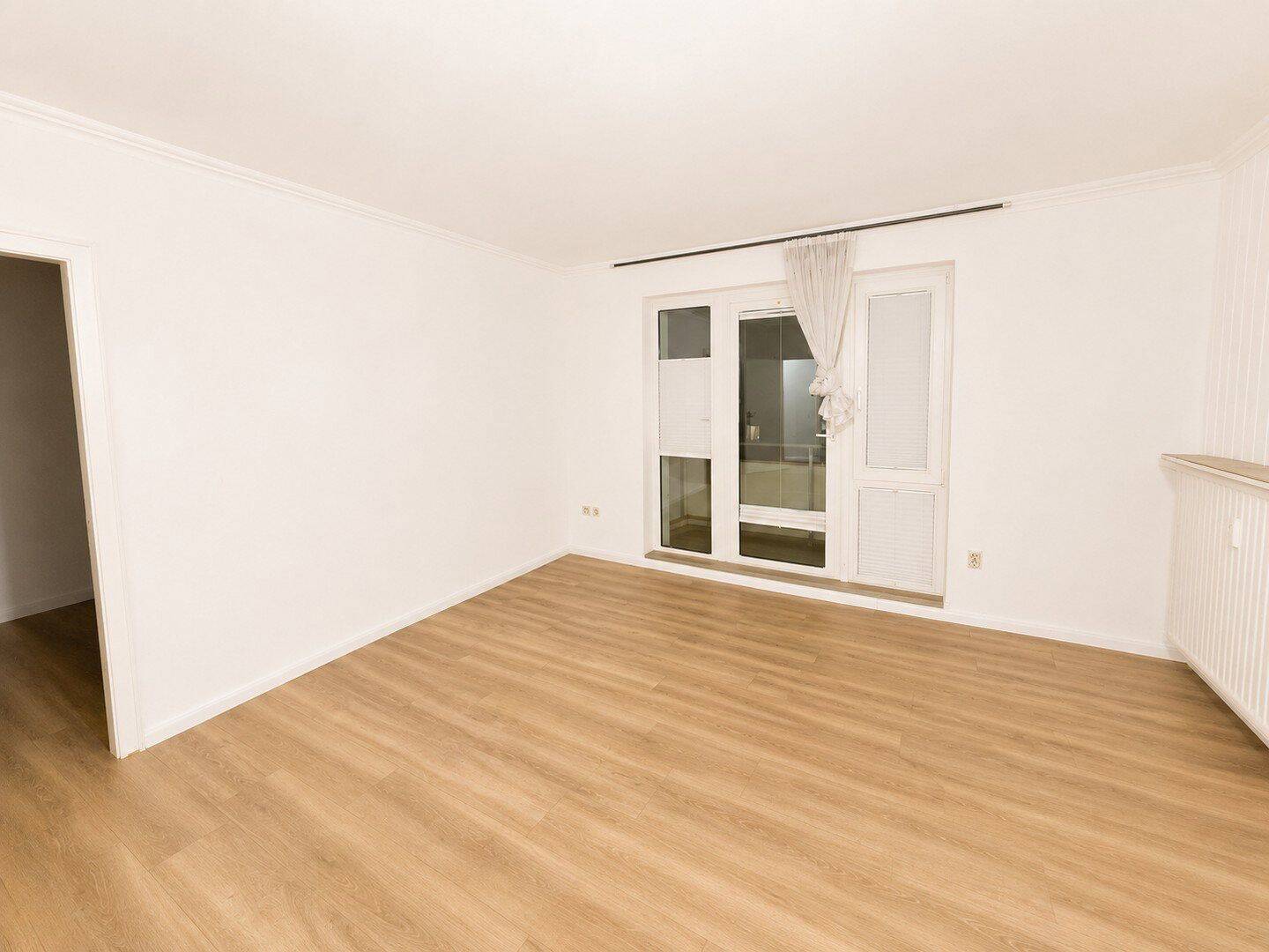Erstbezug nach Renovierung – Helle 3-Zimmer-Wohnung in ruhiger Lage – Huchting – Familienfreundlich, 28259 Bremen (Grolland Kirchhuchting Mittelshuchting Sodenmatt)