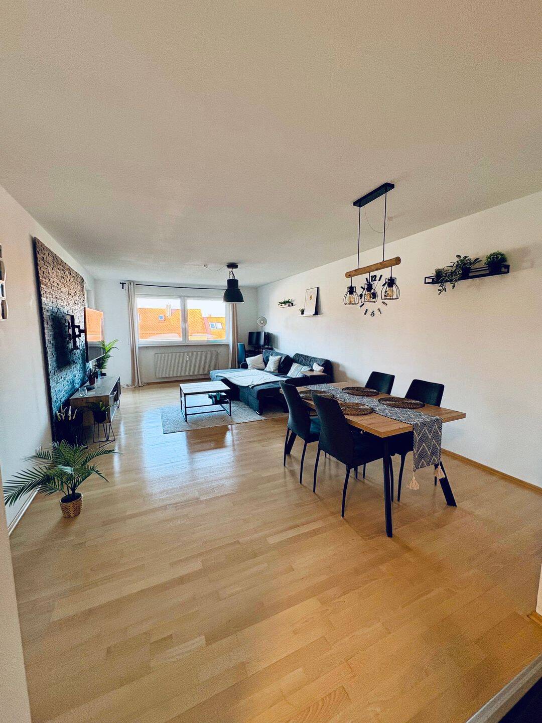 Ruhige, helle 3-Zimmer-Wohnung zentrumsnah und dennoch im Grünen, 91522 Ansbach