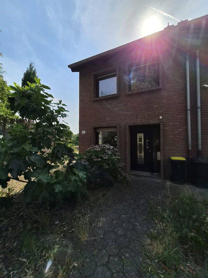 Reihenendhaus mit Garten, Garage und moderner Ausstattung – in Mönchengladbach, 41238 Mönchengladbach