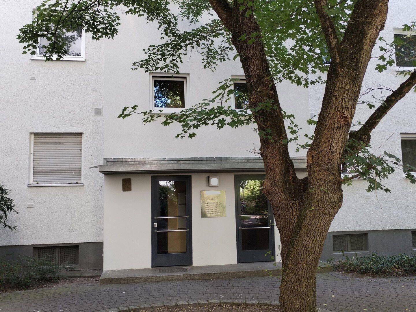 Bezugsfertiges helles Apartment – provisionsfrei – Lift – 2.OG – Balkon – renoviert, 13599 Berlin (Spandau)