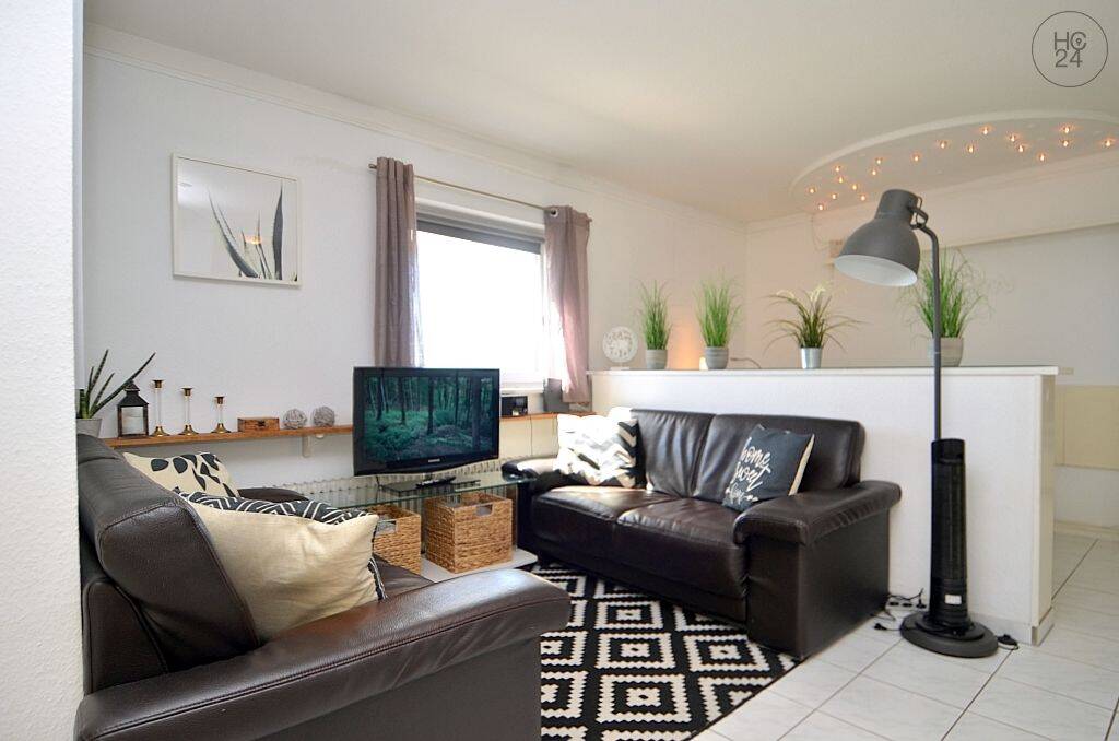 Schön möbliertes Apartment mit WLAN in ruhiger Lage im Süden Nürnbergs/Langwasser, 90473 Nürnberg (Langwasser)