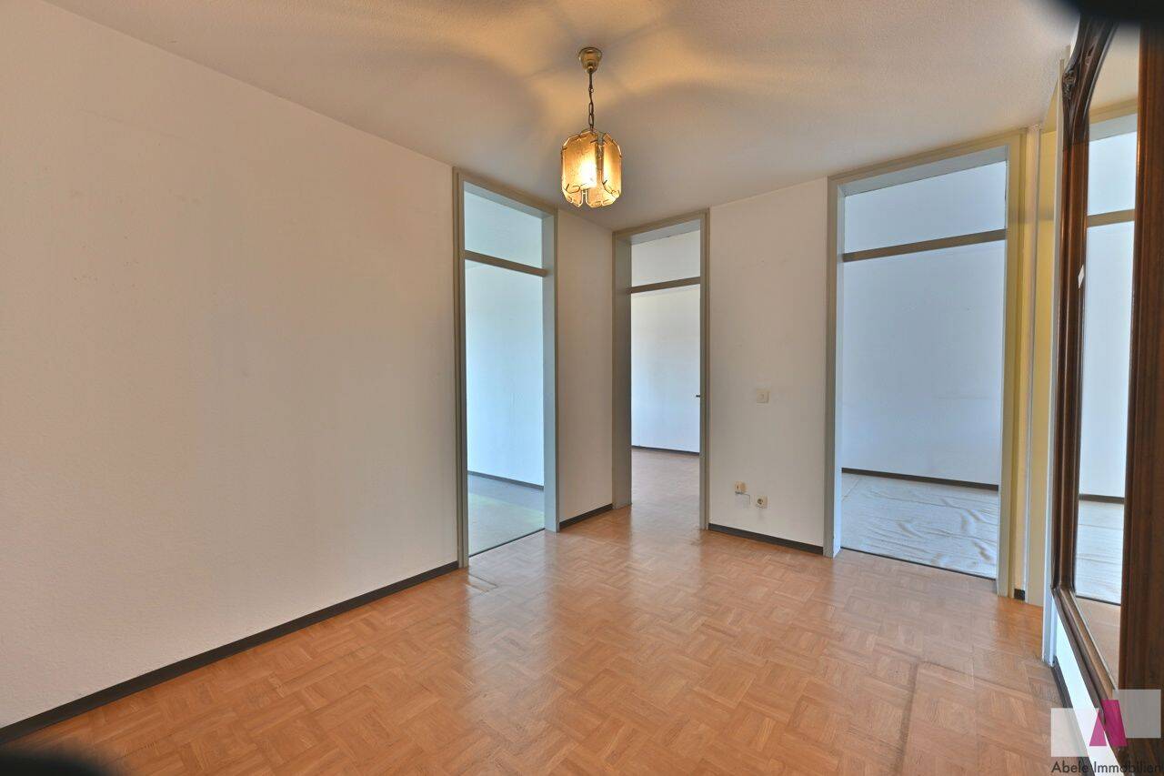 Zentral gelegene 4-Zimmer-Wohnung in guter Lage von Weil am Rhein, 79576 Weil am Rhein