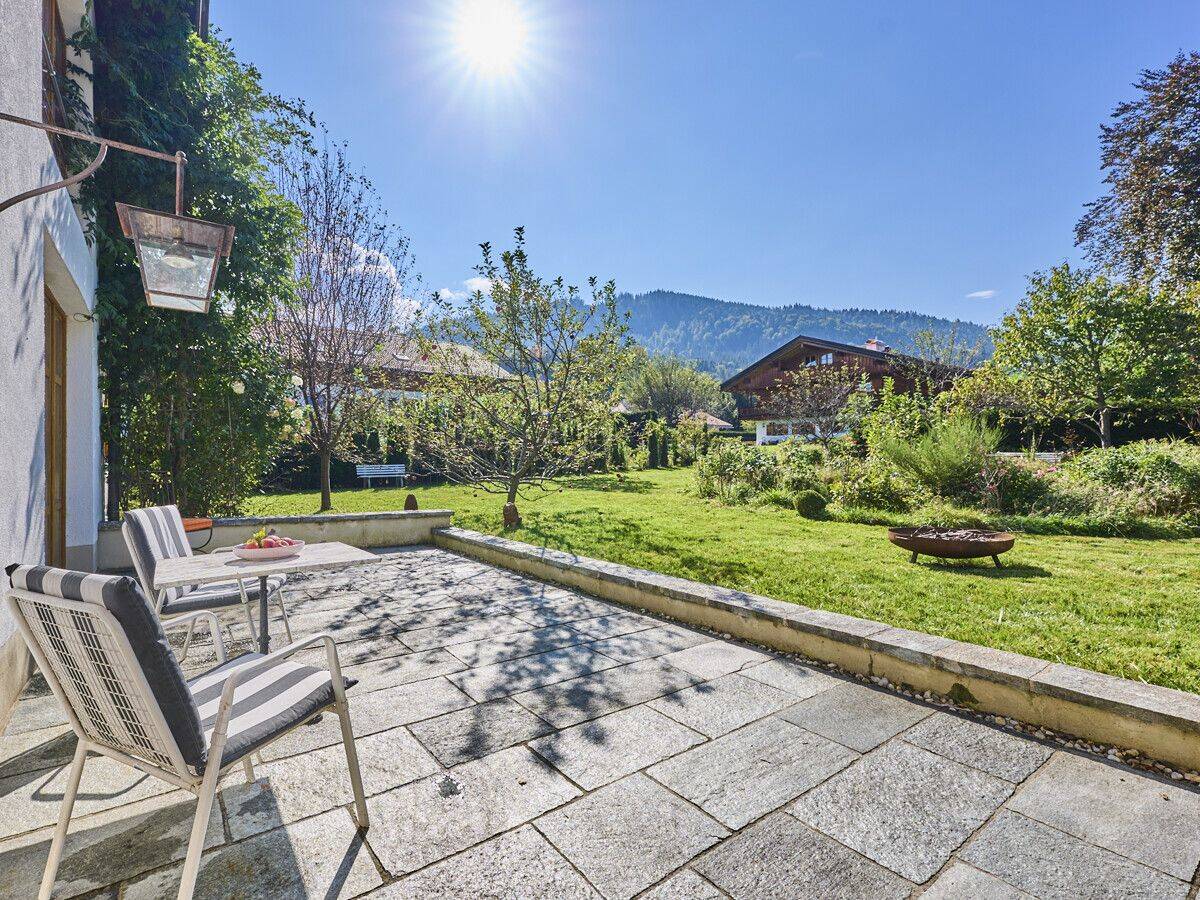 Gartenwohnung mit Bergblick, 83707 Bad Wiessee