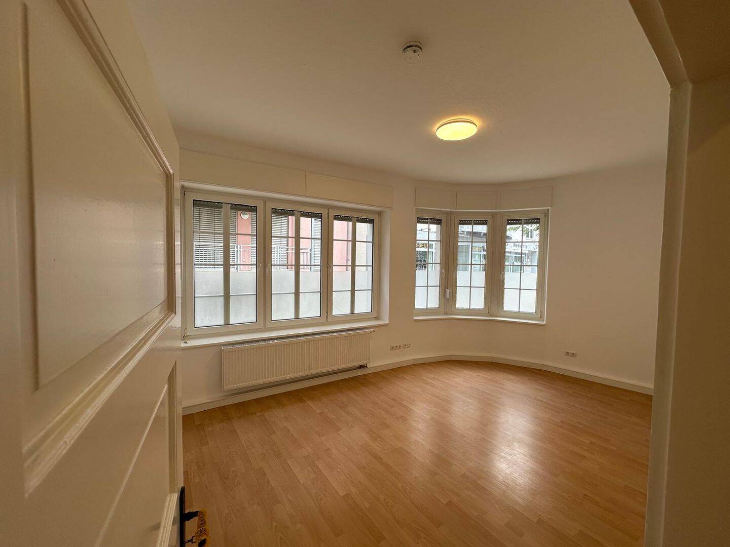 WG-Zimmer (2-Zimmer) in komplett sanierter Wohnung, 35390 Gießen