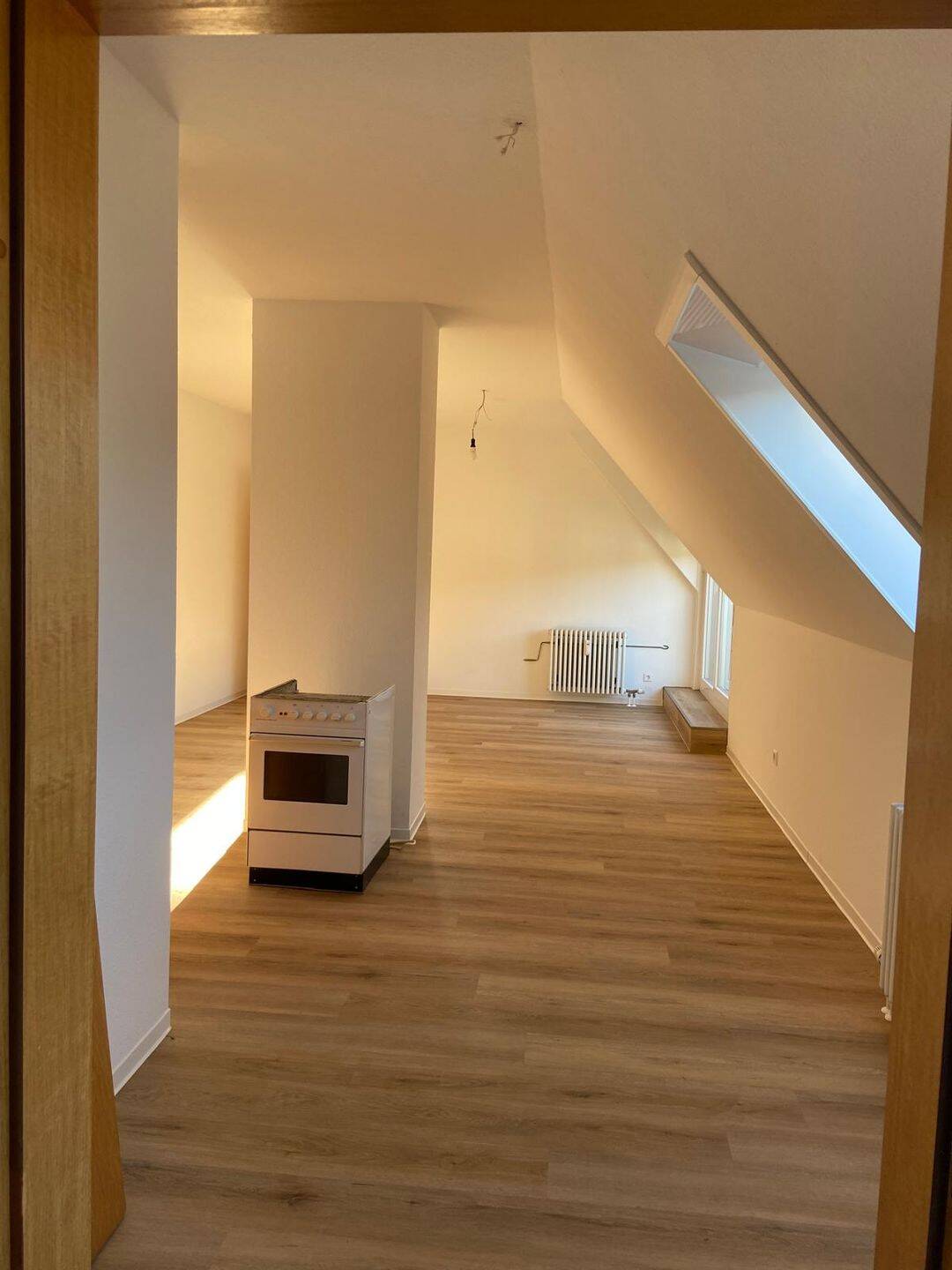 Helle 2 Zimmer-SENIORENWOHNUNG für PAARE ab 60 Jahren und nur mit WBS, 71254 Ditzingen
