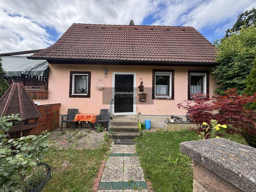 Gemütliches EFH mit Potenzial in ruhiger Lage in Himmelkron, 95502 Himmelkron