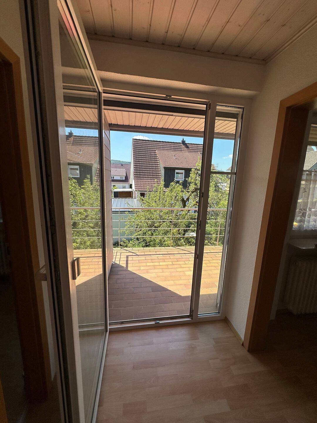 2-Zimmer-Wohnung mit Südbalkon Nähe Hochschule bevorzugt für Wochenendpendler, 73430 Aalen