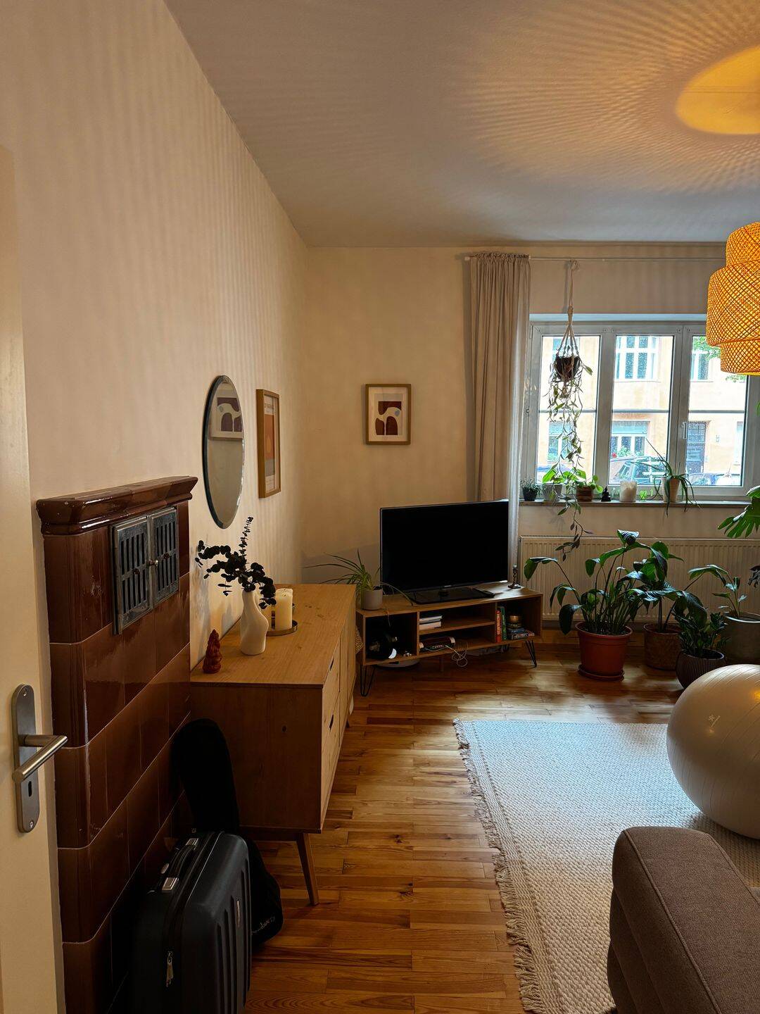 3-Zimmer-Hochparterre-Wohnung mit Balkon nähe Kaulbachplatz, 90408 Nürnberg (Großreuth h. d. Veste Gärten h. d. Veste Maxfeld Nordbahnhof Sankt Johannis)