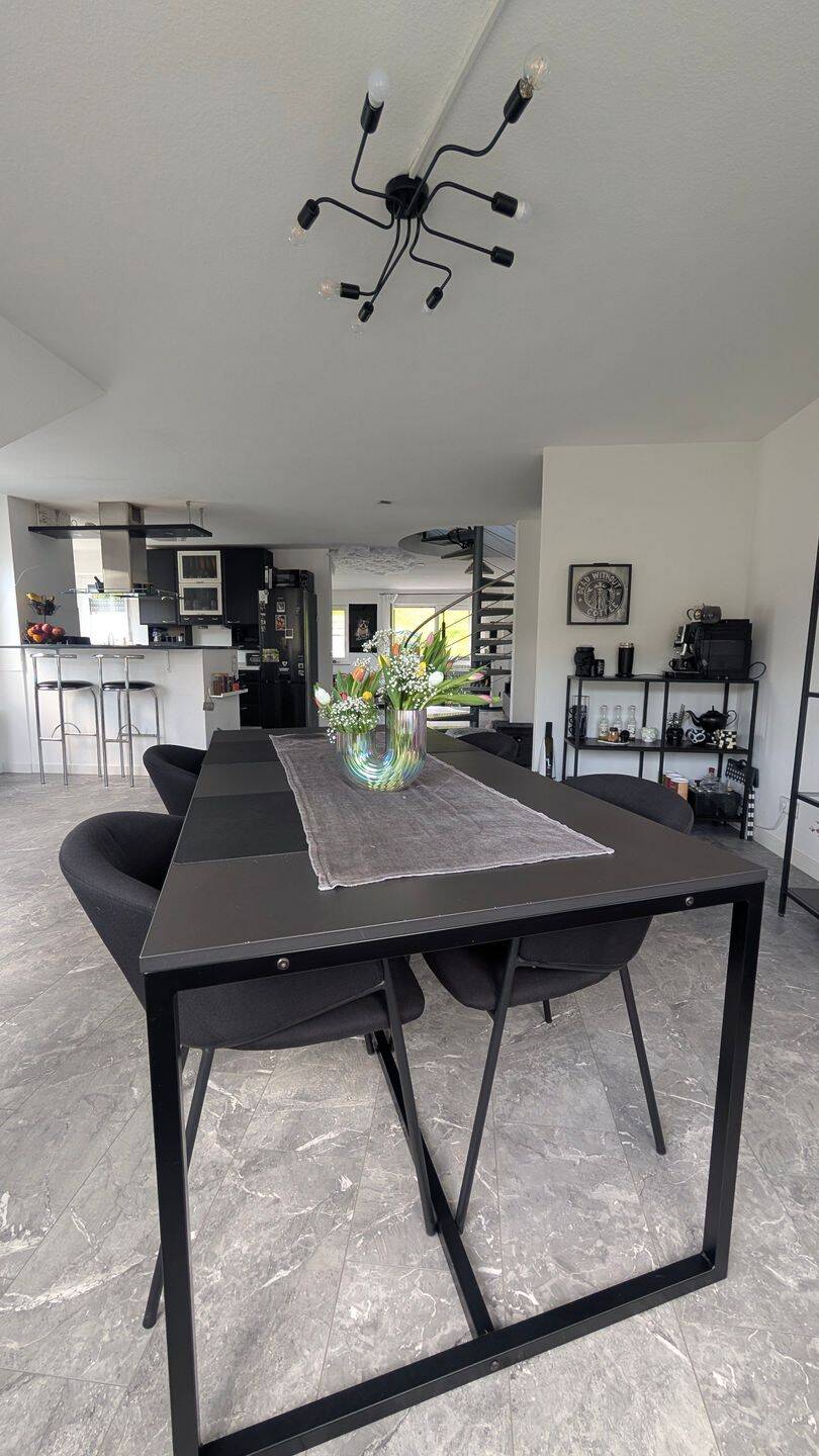 Traumhafte 104 qm Maisonette im Grünen – Stilvoll, Flexibel & Tierlieb – Ihre vierbeinigen Familienmitglieder sind bei uns ausdrücklich willkommen!, 71111 Waldenbuch