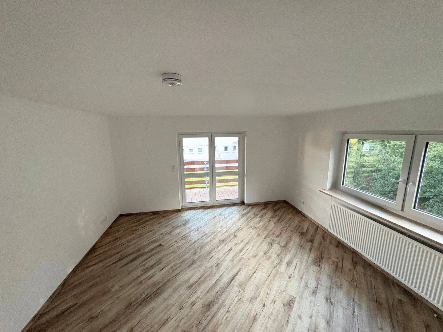 Moderne 2-Zimmer-Wohnung mit großem BALKON im staatlich anerkannten Naturerholungsort Lechbruck am See, 86983 Lechbruck am See